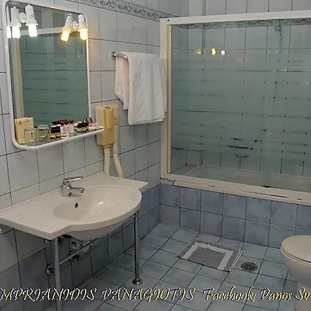 In מלון 3*