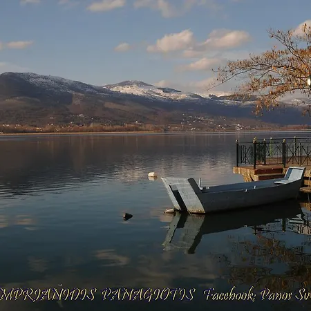 In 3* Кастория